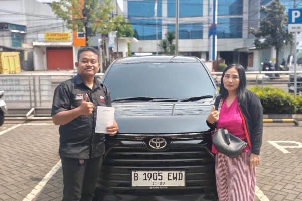 Ibu. Linda